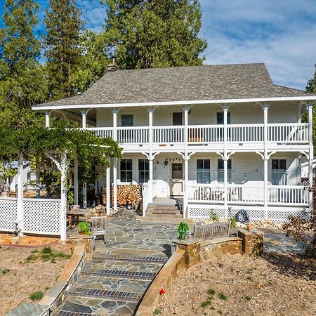 Inn At Sugar Pine Ranch โกรฟแลนด์ ภายนอก รูปภาพ