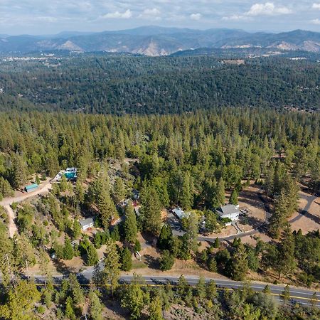 Inn At Sugar Pine Ranch โกรฟแลนด์ ภายนอก รูปภาพ