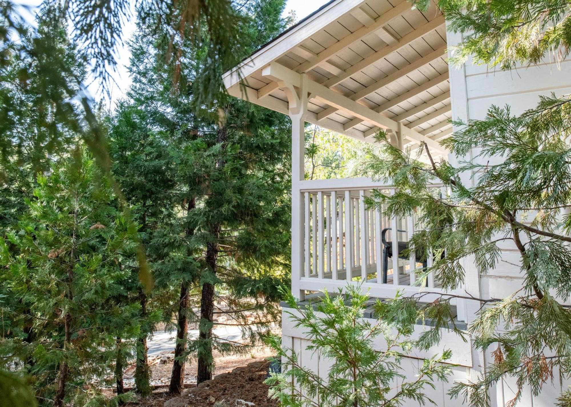 Inn At Sugar Pine Ranch โกรฟแลนด์ ภายนอก รูปภาพ