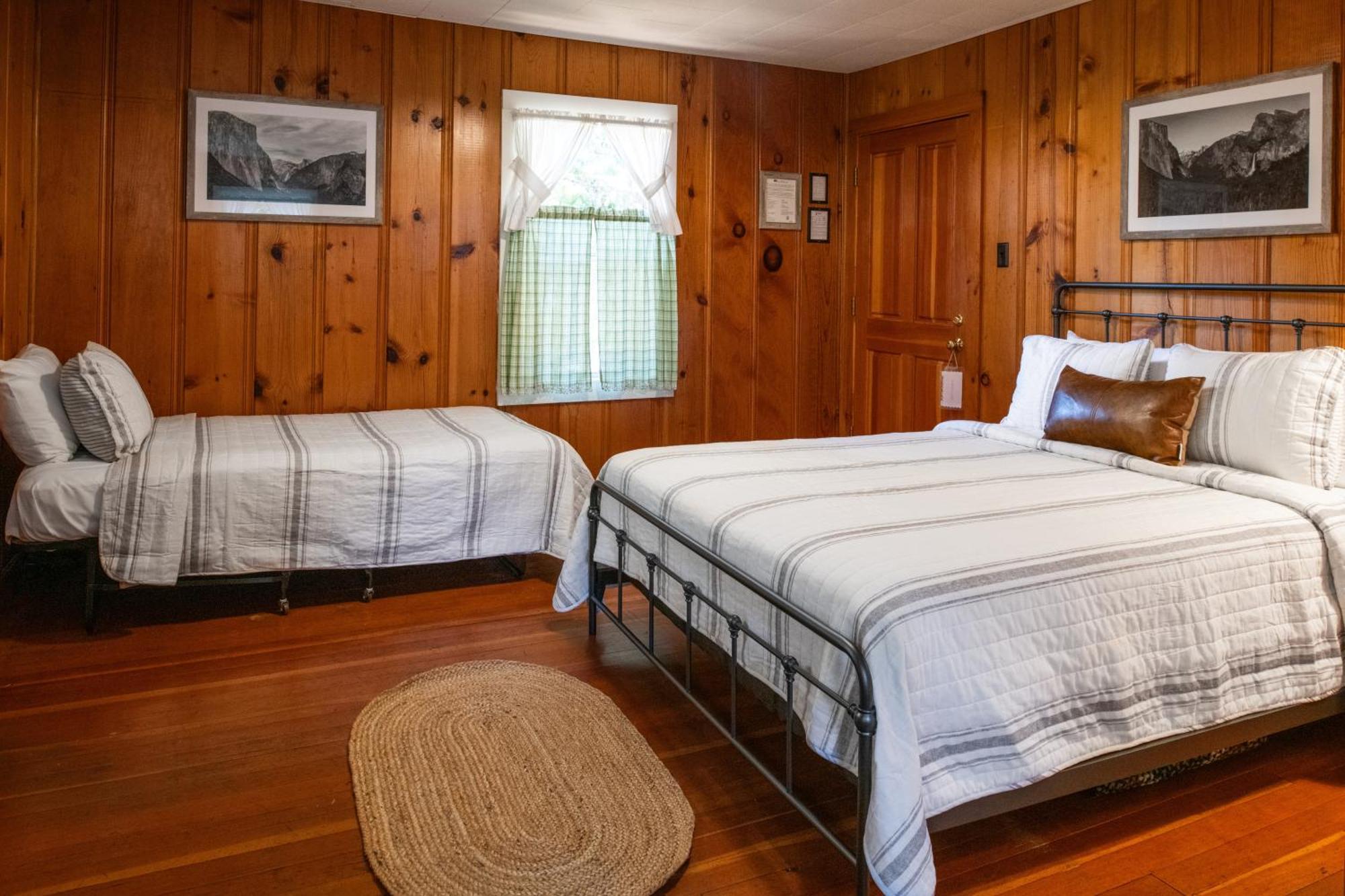 Inn At Sugar Pine Ranch โกรฟแลนด์ ภายนอก รูปภาพ