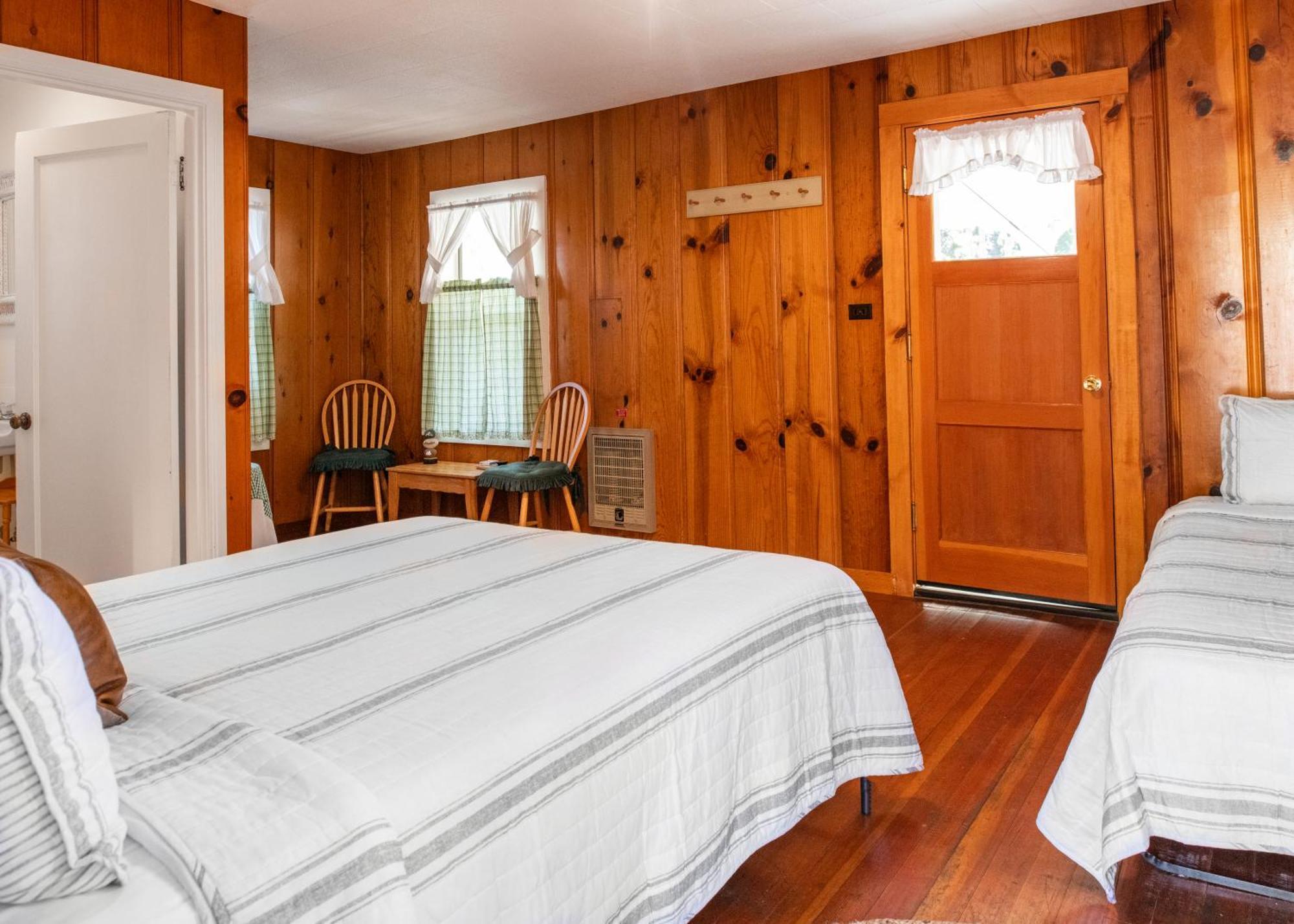 Inn At Sugar Pine Ranch โกรฟแลนด์ ภายนอก รูปภาพ