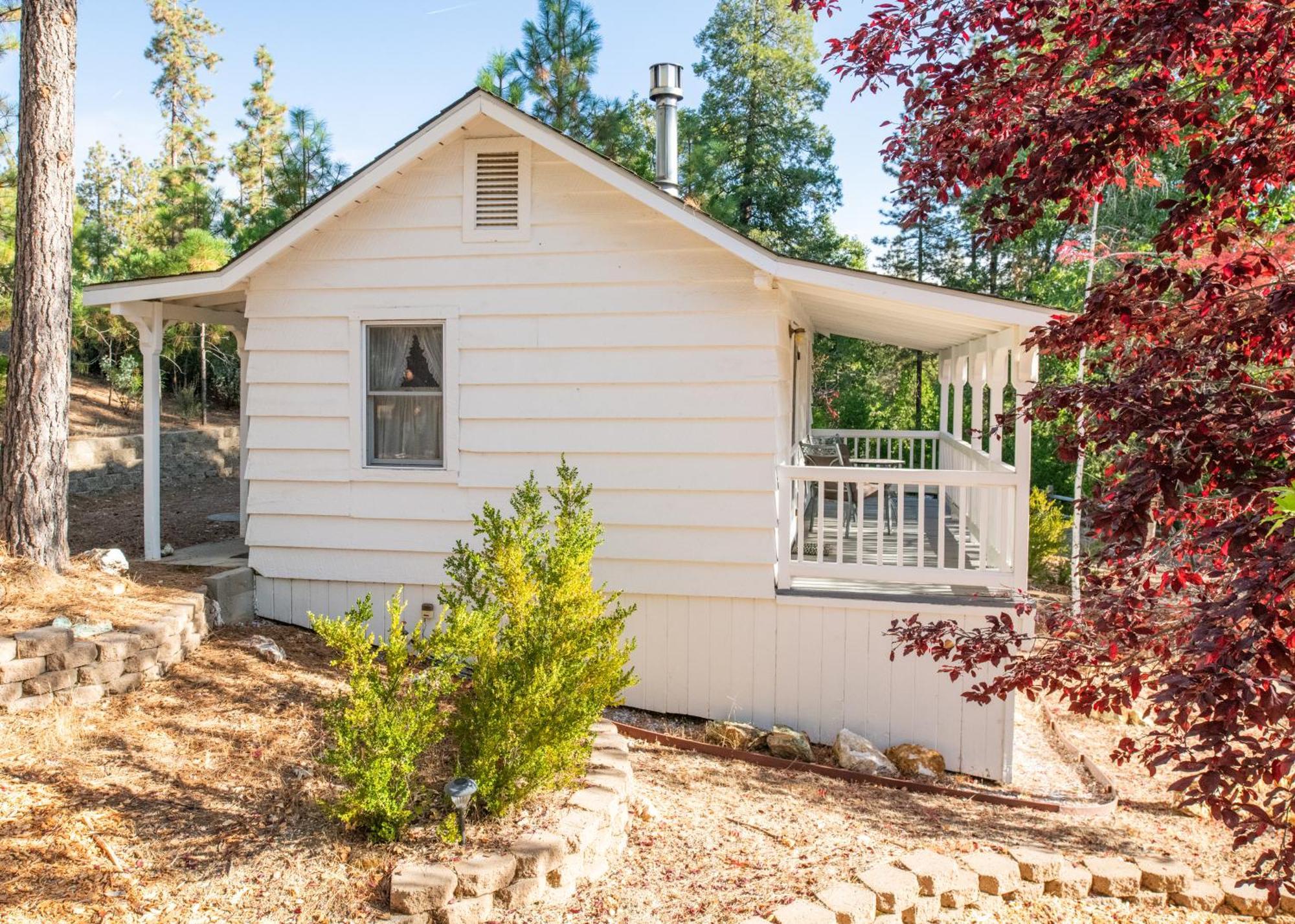 Inn At Sugar Pine Ranch โกรฟแลนด์ ภายนอก รูปภาพ